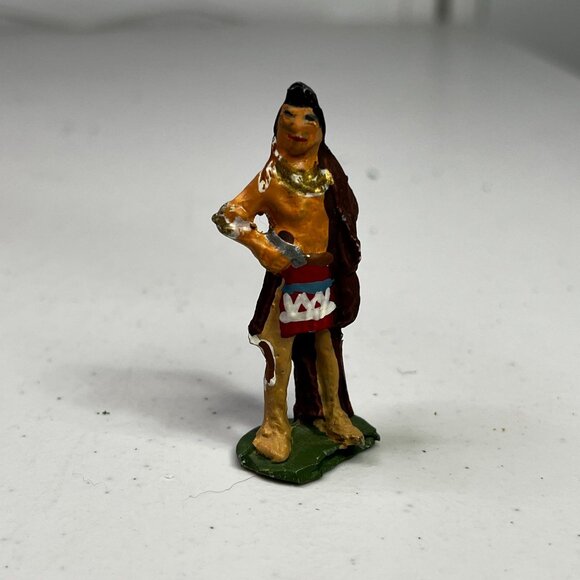 Vintage Metal Native American Thanksgiving Village 2 1/2" Figurine - Picture 3 of 9